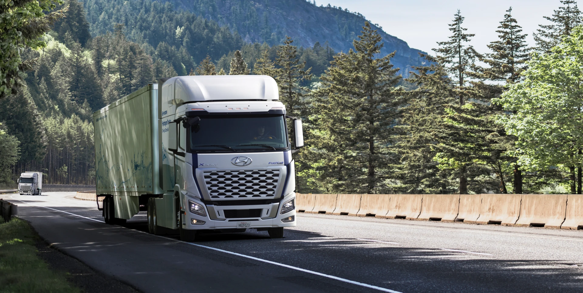 Hyundai XCIENT Fuel Cell Tractor on the road